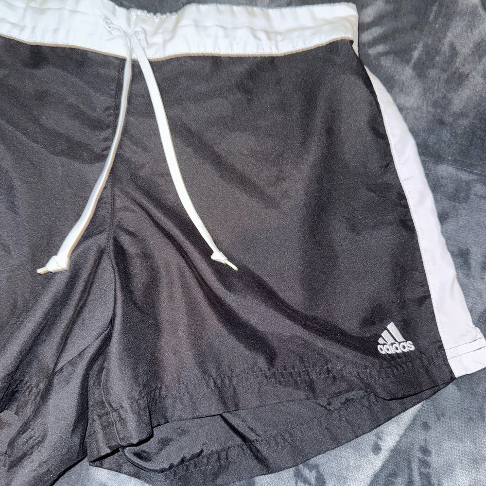Boys Adidas Swimtrunks - Picture 2 of 4
